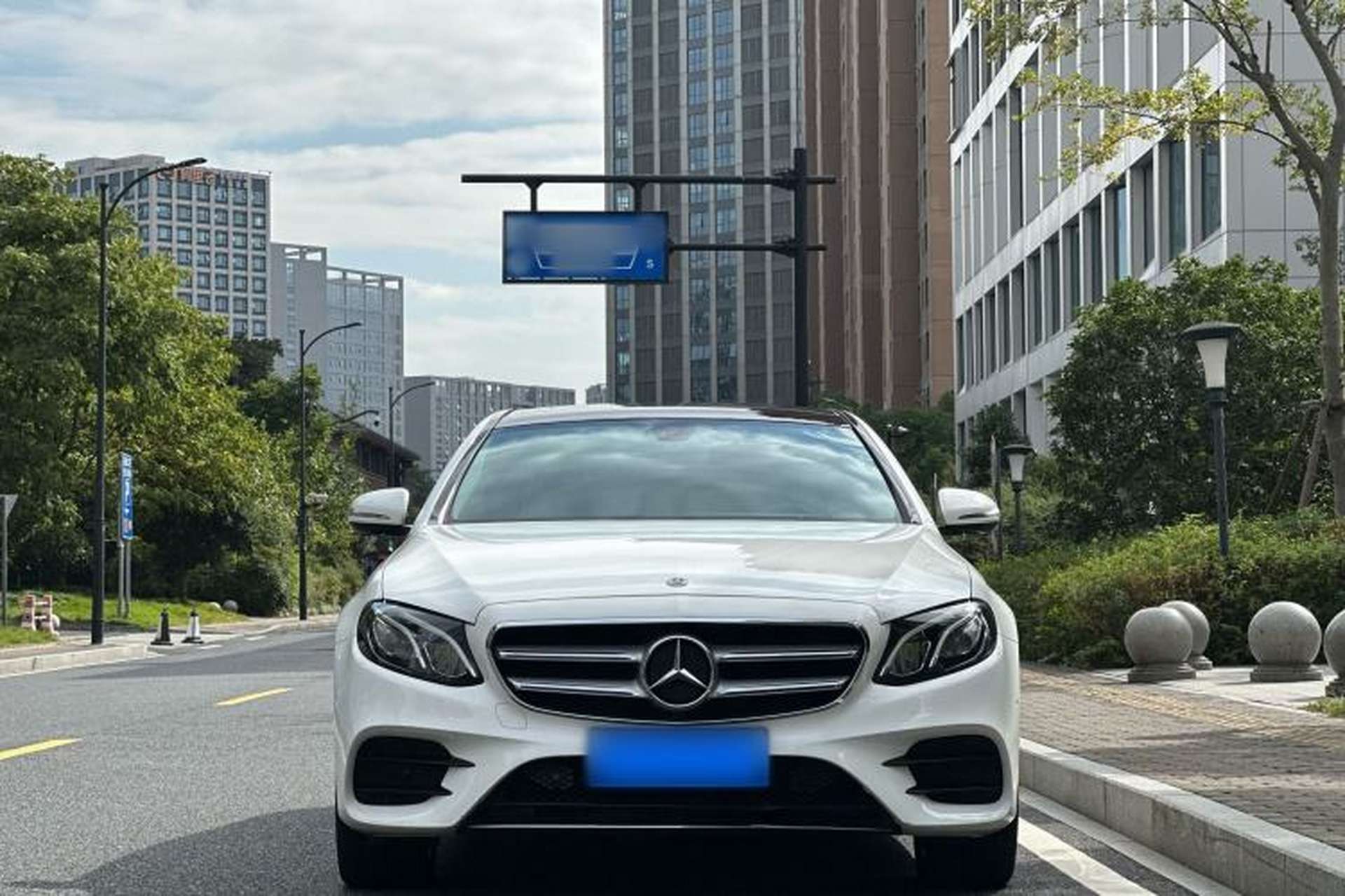 Used Mercedes-Benz E-Class 2020 Facelift E 260 L Sport Edition Exterior 2