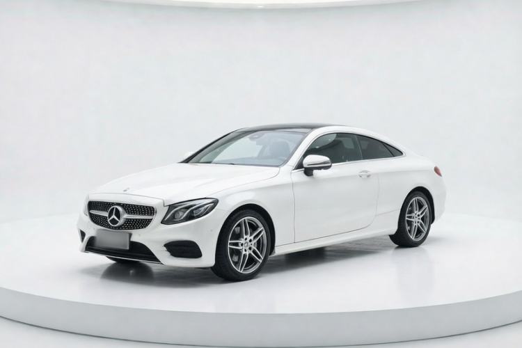 Used Mercedes-Benz E-Class 2020 E 260 4MATIC Coupe Exterior 2