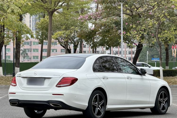 Used Mercedes-Benz E-Class 2020 E 260 Sport Edition 4MATIC Exterior 3