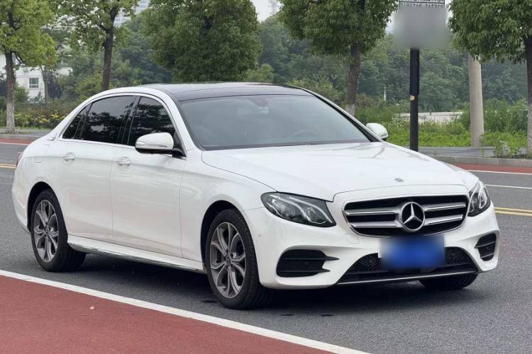 Used Mercedes-Benz E-Class 2020 Restyled E 300 L Sporty and Stylish Edition Exterior 3