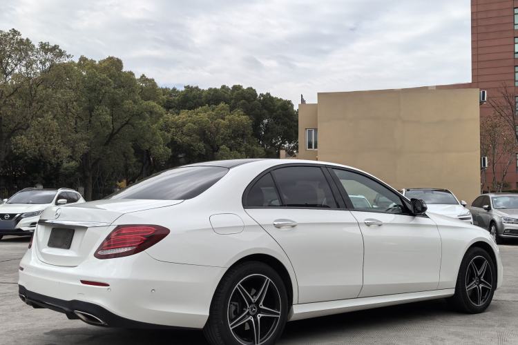 Used Mercedes-Benz E-Class 2020 E 260 Sport Edition Exterior 3