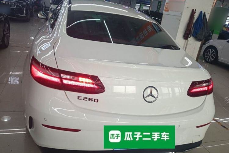 Used Mercedes-Benz E-Class 2020 E 260 Coupe Exterior 4