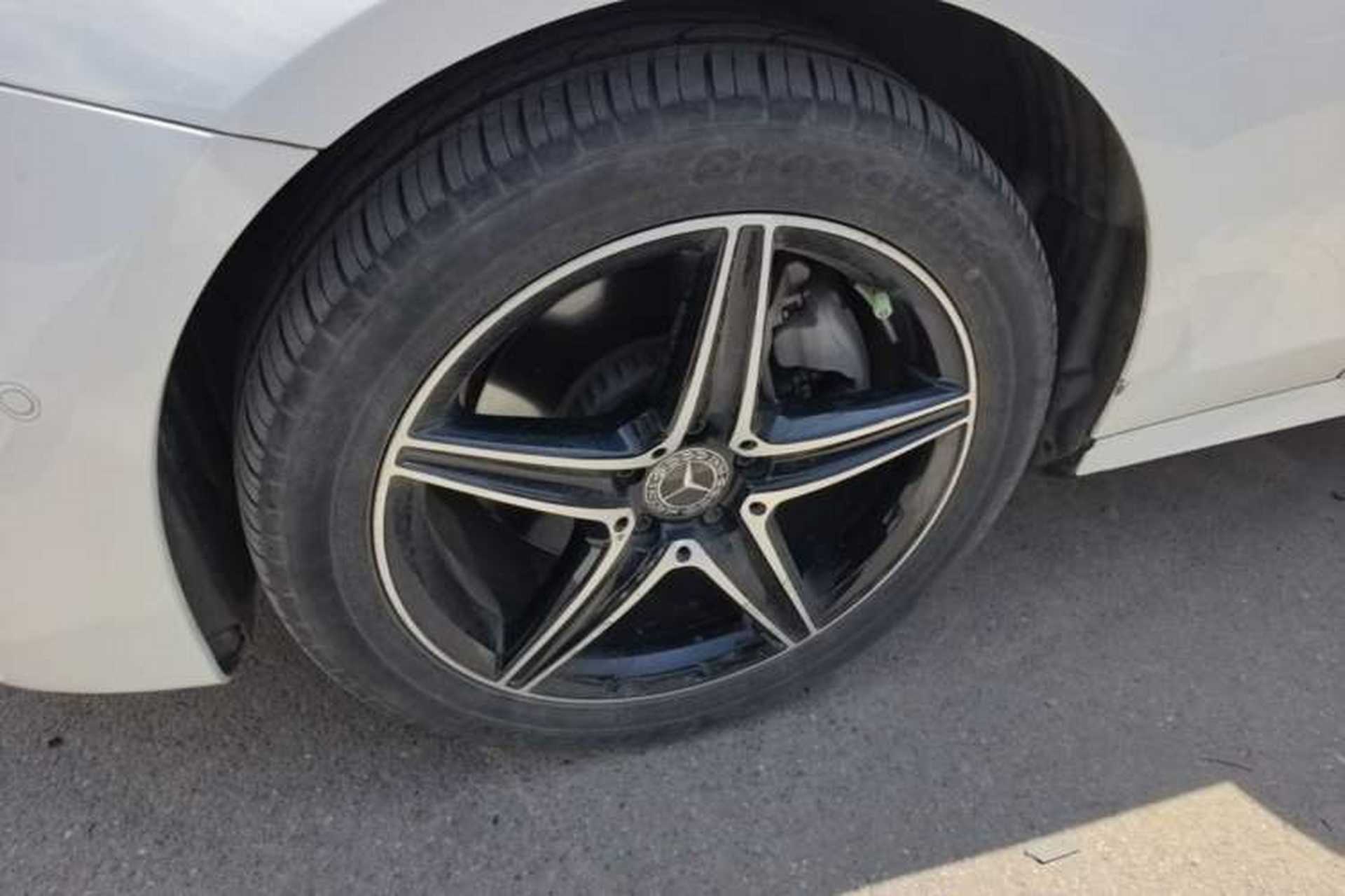 Used Mercedes-Benz E-Class 2020 Facelift E 260 Sport Edition Exterior 4