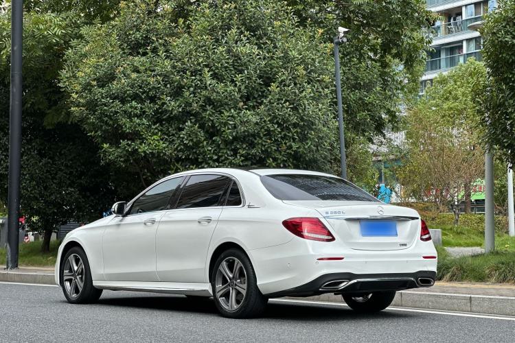 Used Mercedes-Benz E-Class 2020 Facelift E 260 L Sport Edition Exterior 5