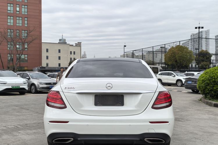 Used Mercedes-Benz E-Class 2020 E 260 Sport Edition Exterior 5