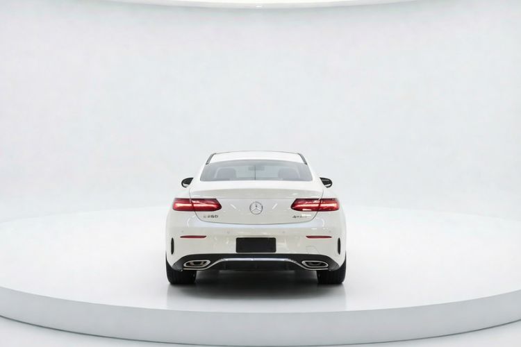 Used Mercedes-Benz E-Class 2020 E 260 4MATIC Coupe Exterior 5