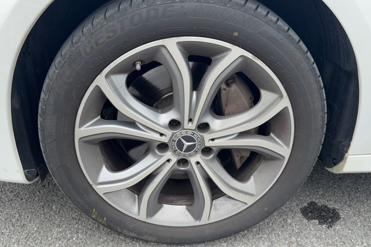 Used Mercedes-Benz E-Class 2020 Restyled E 300 L Sporty and Stylish Edition Exterior 6