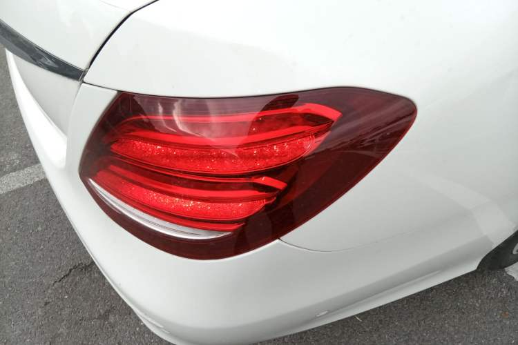 Used Mercedes-Benz E-Class 2020 E 260 L Sport Edition Exterior 6