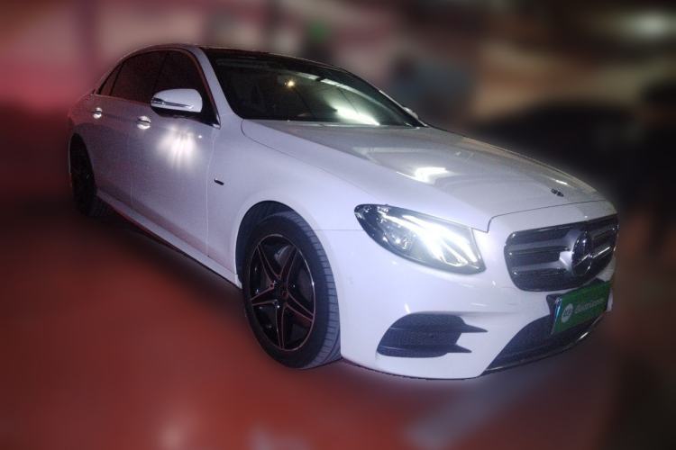 Used Mercedes-Benz E-Class 2020 Restyled E 300 L Sport Exclusive Edition Front Right 45 Deg