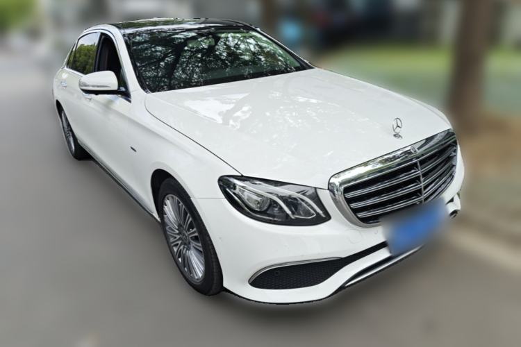 Used Mercedes-Benz E-Class 2020 Restyled E 300 L Exclusive Edition Front Right 45 Deg