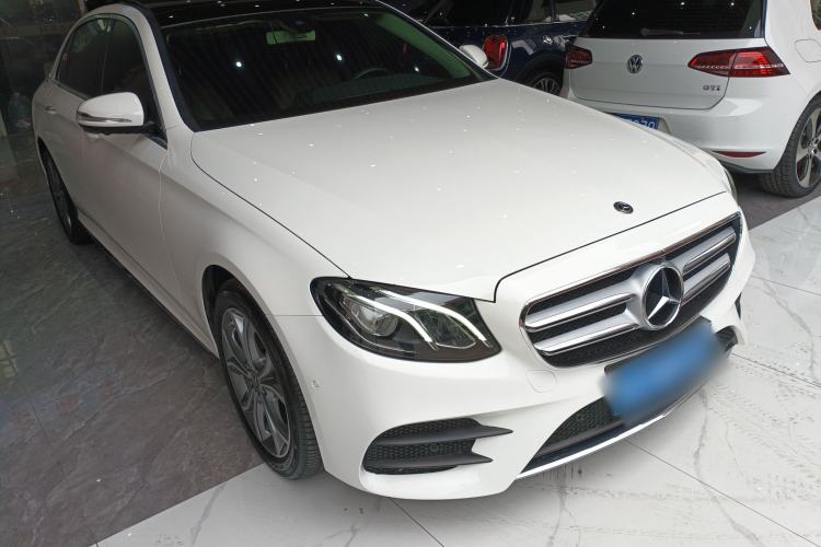 Used Mercedes-Benz E-Class 2020 E 300 L Sport Luxury Edition Front Right 45 Deg