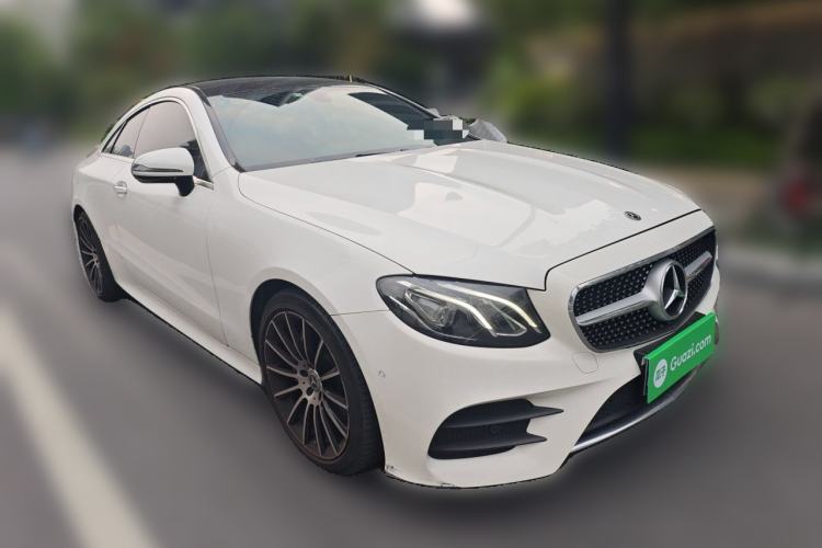 Used Mercedes-Benz E-Class 2020 E 260 Coupe Front Right 45 Deg