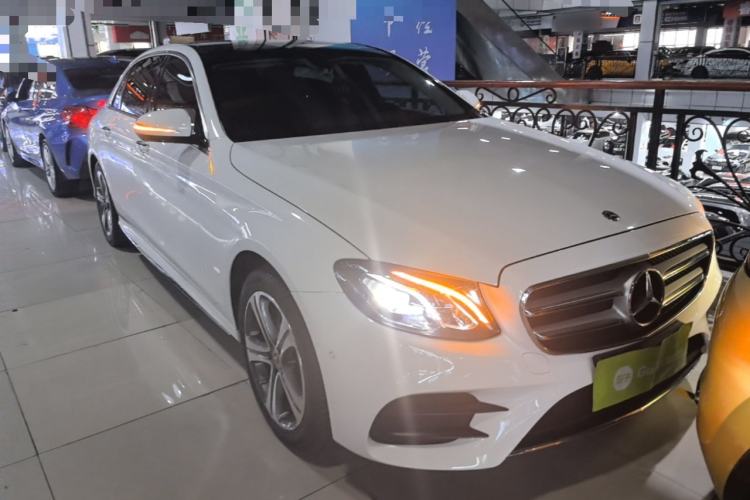 Used Mercedes-Benz E-Class 2020 Facelift E 260 L Sport Edition Front Right 45 Deg