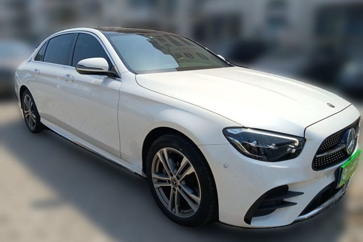 Used Mercedes-Benz E-Class 2020 E 260 L Sport Edition Front Right 45 Deg