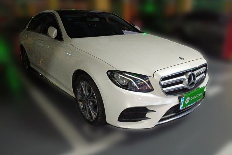 Used Mercedes-Benz E-Class 2020 E 300 L Sporty and Stylish Model Front Right 45 Deg