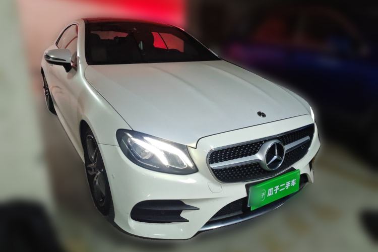 Used Mercedes-Benz E-Class 2020 E 260 Coupe Front Right 45 Deg