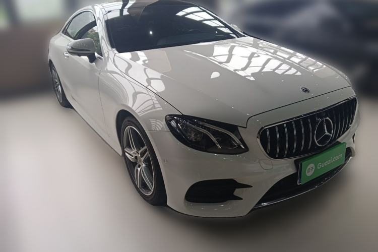 Used Mercedes-Benz E-Class 2020 E 260 Coupe Front Right 45 Deg