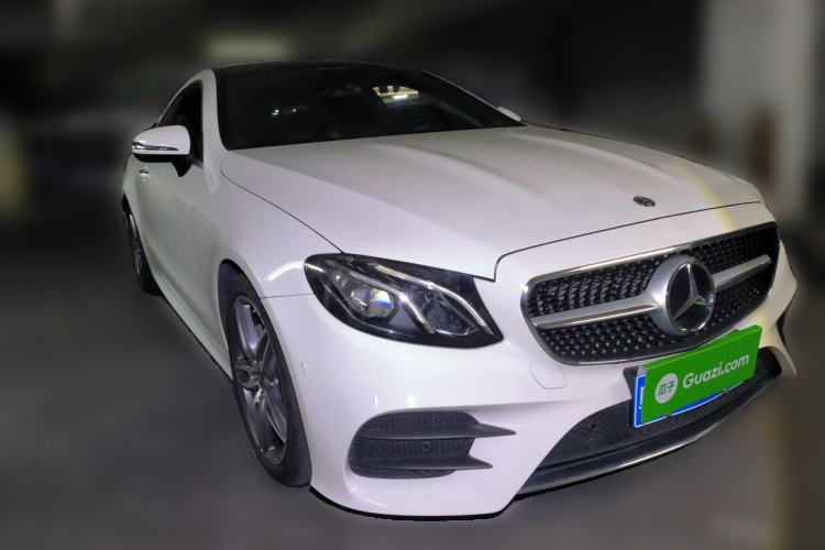 Used Mercedes-Benz E-Class 2020 E 260 Coupe Front Right 45 Deg