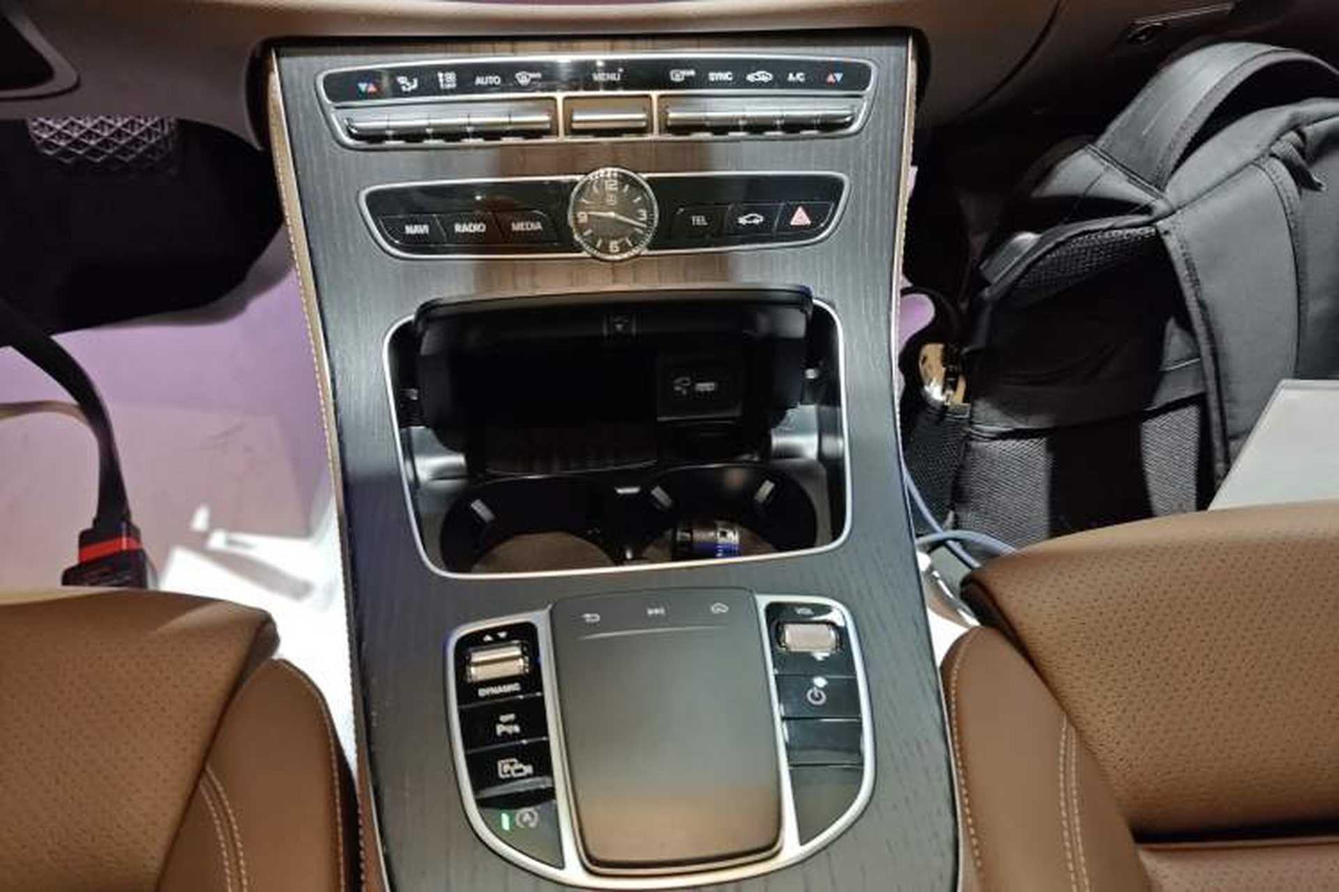 Used Mercedes-Benz E-Class 2020 Facelift E 260 L Sport Edition Gear Lever