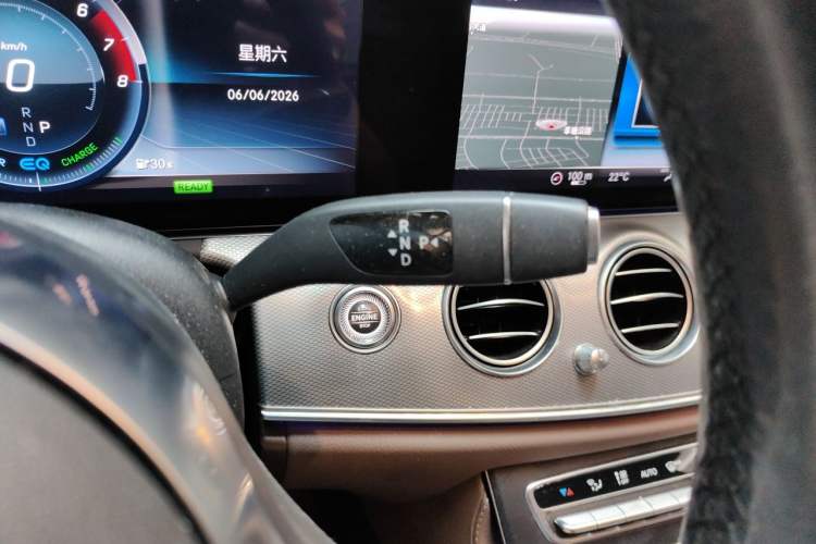 Used Mercedes-Benz E-Class 2020 Facelift E 260 Sport Edition Gear Lever