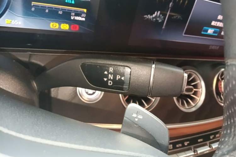 Used Mercedes-Benz E-Class 2020 E 260 Coupe Gear Lever