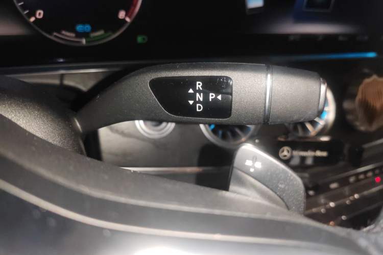 Used Mercedes-Benz E-Class 2020 E 260 Coupe Gear Lever