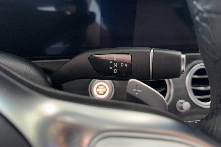 Used Mercedes-Benz E-Class 2020 E 300 L Sporty and Stylish Model Gear Lever