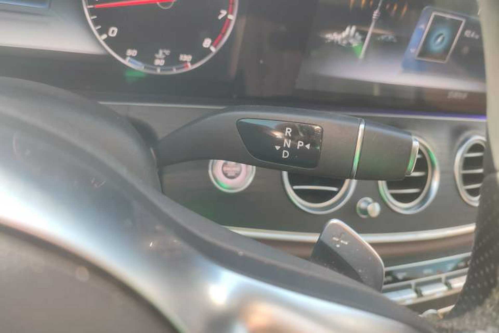 Used Mercedes-Benz E-Class 2020 Restyled E 300 L Sporty and Stylish Edition Gear Lever