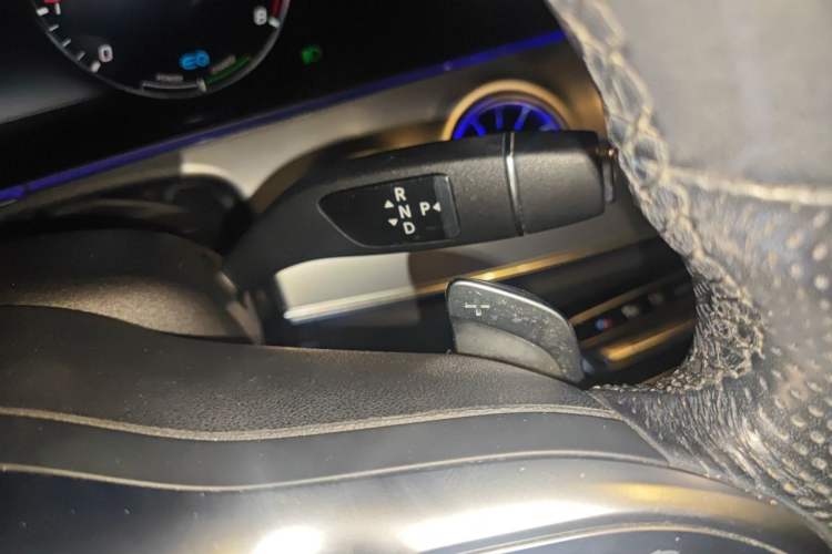 Used Mercedes-Benz E-Class 2020 E 260 Coupe Gear Lever