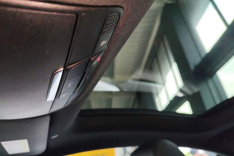Used Mercedes-Benz E-Class 2020 E 260 Coupe Headliner