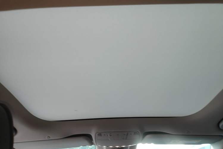Used Mercedes-Benz E-Class 2020 Restyled E 300 L Sport Exclusive Edition Headliner