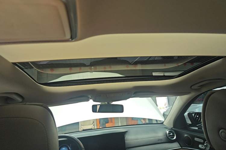Used Mercedes-Benz E-Class 2020 Restyled E 300 L Sporty and Stylish Edition Headliner