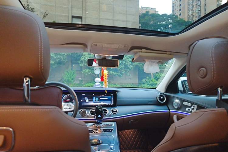 Used Mercedes-Benz E-Class 2020 E 300 L Sporty and Stylish Model Headliner