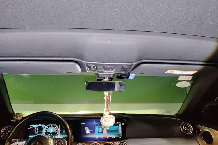 Used Mercedes-Benz E-Class 2020 E 260 Convertible Coupe Headliner