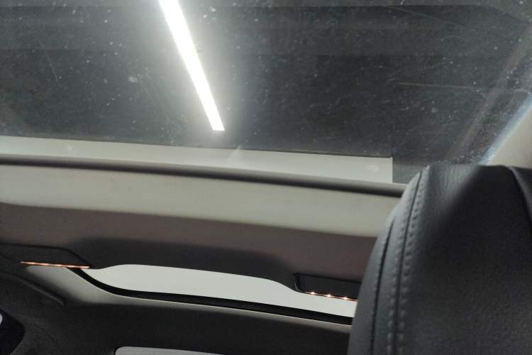 Used Mercedes-Benz E-Class 2020 Restyled E 300 L Sporty and Stylish Edition Headliner