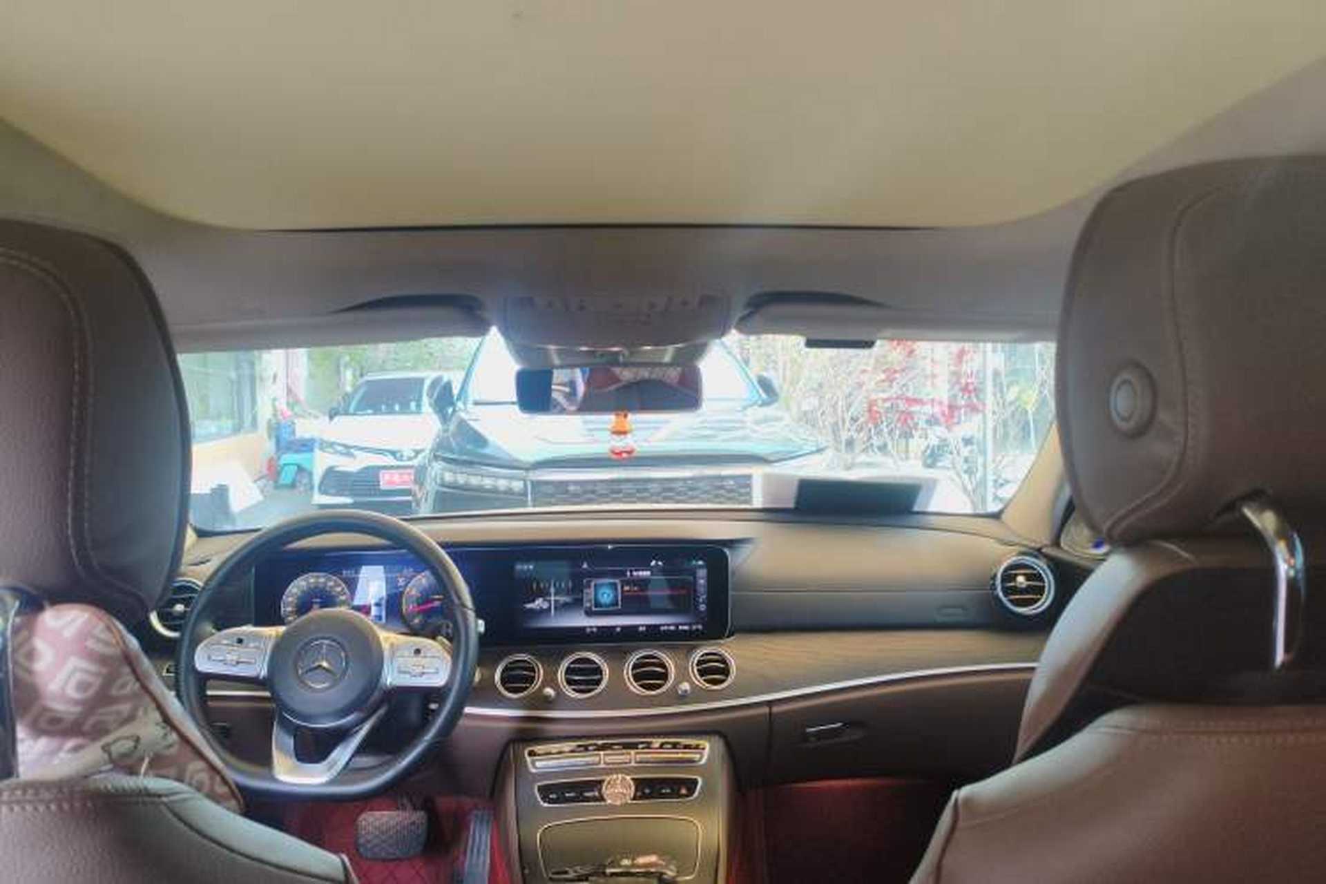 Used Mercedes-Benz E-Class 2020 Restyled E 300 L Sport Exclusive Edition Headliner