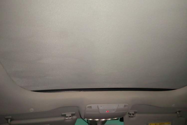 Used Mercedes-Benz E-Class 2020 E 300 L Sporty and Stylish Model Headliner