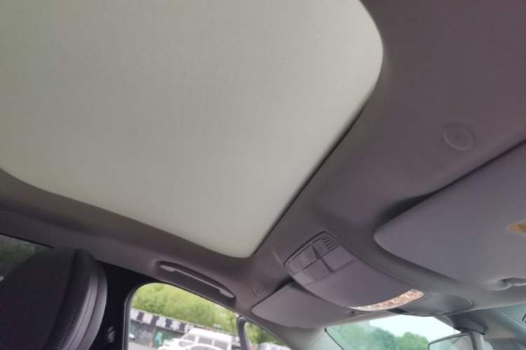 Used Mercedes-Benz E-Class 2020 Facelift E 260 L Sport Edition Headliner
