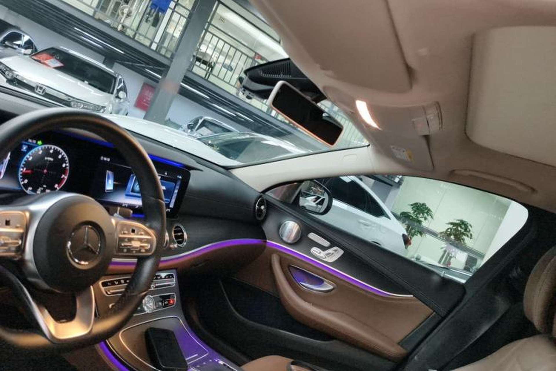 Used Mercedes-Benz E-Class 2020 E 300 L Sport Luxury Edition Headliner