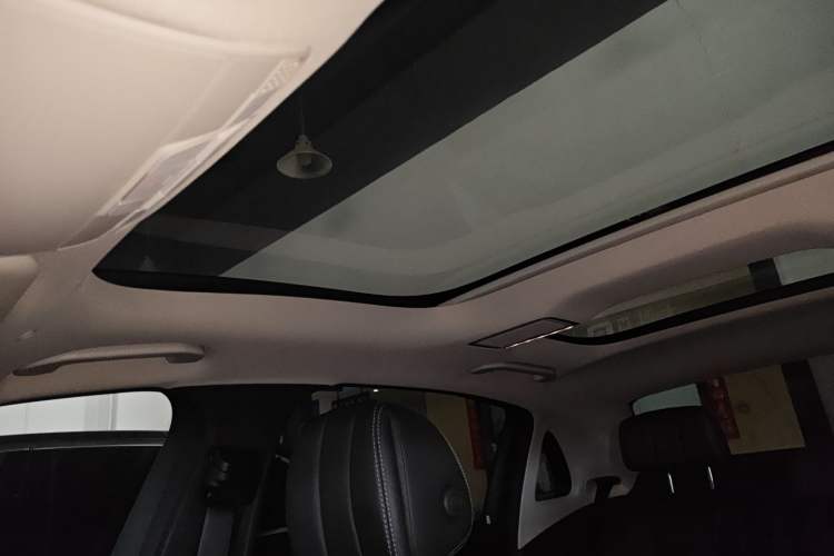 Used Mercedes-Benz E-Class 2020 E 260 L Sport Edition Headliner