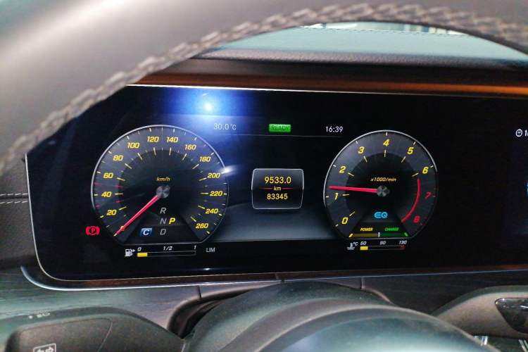 Used Mercedes-Benz E-Class 2020 Facelift E 260 L Sport Edition Instrument Cluster