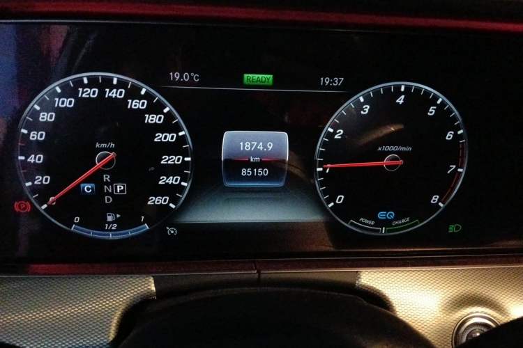 Used Mercedes-Benz E-Class 2020 Facelift E 260 Sport Edition Instrument Cluster