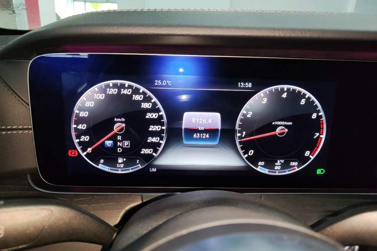 Used Mercedes-Benz E-Class 2020 Restyled E 300 L Sporty and Stylish Edition Instrument Cluster