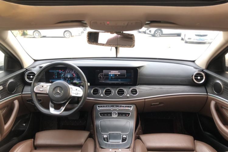 Used Mercedes-Benz E-Class 2020 E 260 L Sport Edition Interior 1
