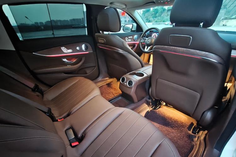Used Mercedes-Benz E-Class 2020 E 300 L Luxury Model Interior 1