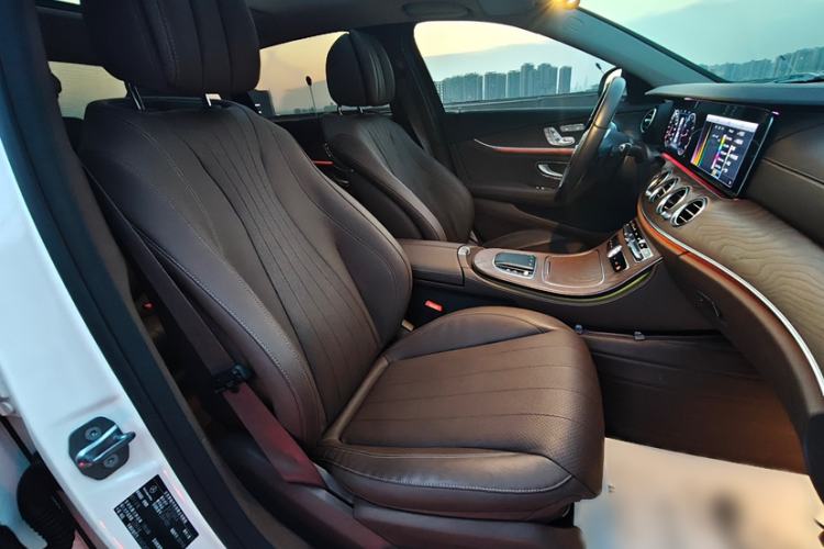 Used Mercedes-Benz E-Class 2020 E 300 L Luxury Model Interior 11