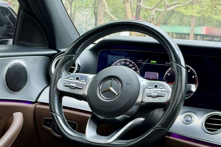 Used Mercedes-Benz E-Class 2020 E 260 Sport Edition 4MATIC Interior 2