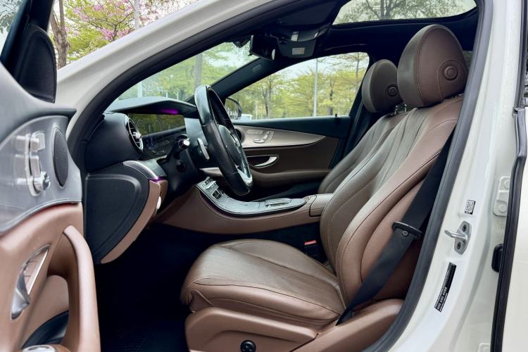 Used Mercedes-Benz E-Class 2020 E 260 Sport Edition 4MATIC Interior 3