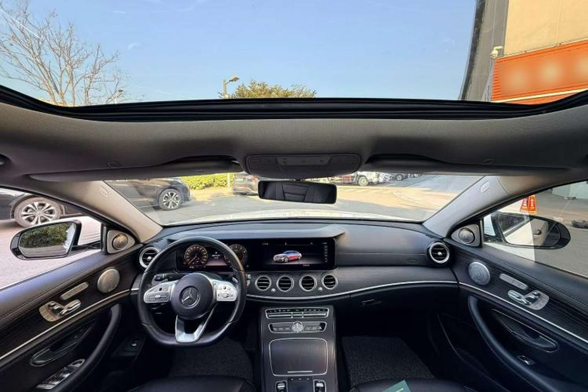 Used Mercedes-Benz E-Class 2020 Restyled E 300 L Sporty and Stylish Edition Interior 3