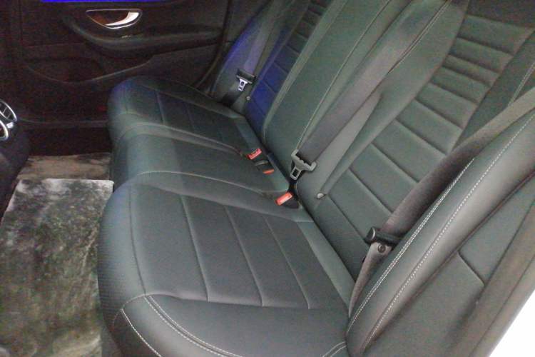 Used Mercedes-Benz E-Class 2020 Facelift E 260 L Sport Edition Interior 4
